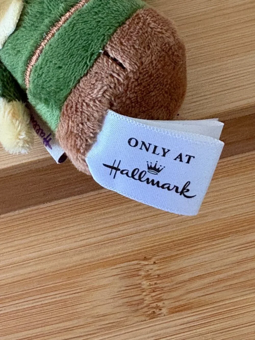Hallmark Itty Bittys Scarecrow The Wizard of Oz 4 Inch Mini Plush Stuffed Toy